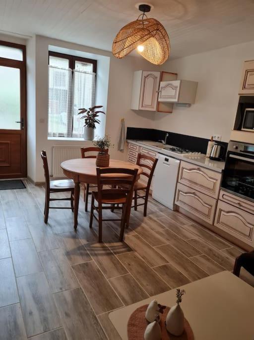 Gite Du Bibicherat Largillay-Marsonnay Dış mekan fotoğraf